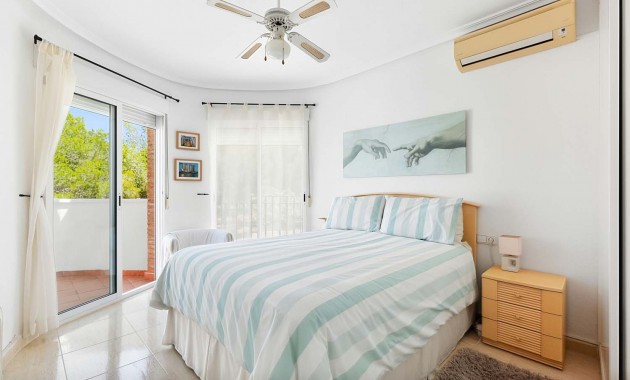 Herverkoop - Detached Villa -
Pinar de Campoverde - Pinar de Campoverde - Village