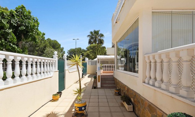 Herverkoop - Detached Villa -
Pinar de Campoverde - Pinar de Campoverde - Village
