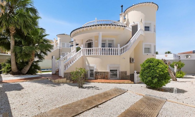Herverkoop - Detached Villa -
Pinar de Campoverde - Pinar de Campoverde - Village