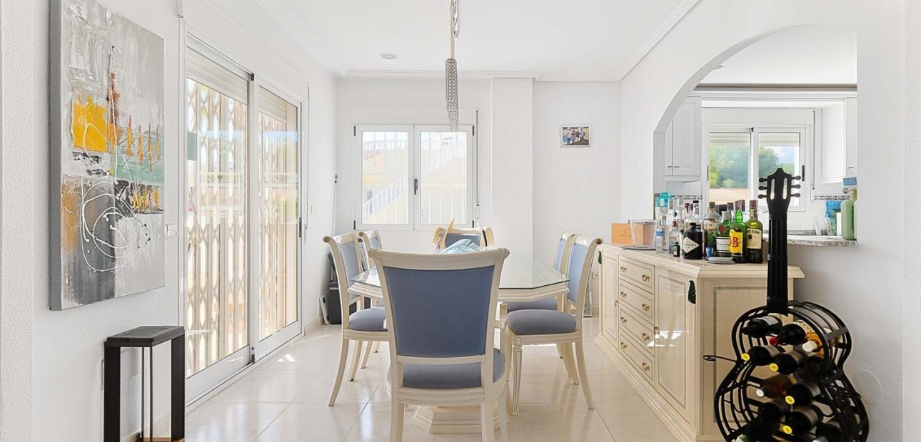 Herverkoop - Detached Villa -
Pinar de Campoverde - Pinar de Campoverde - Village