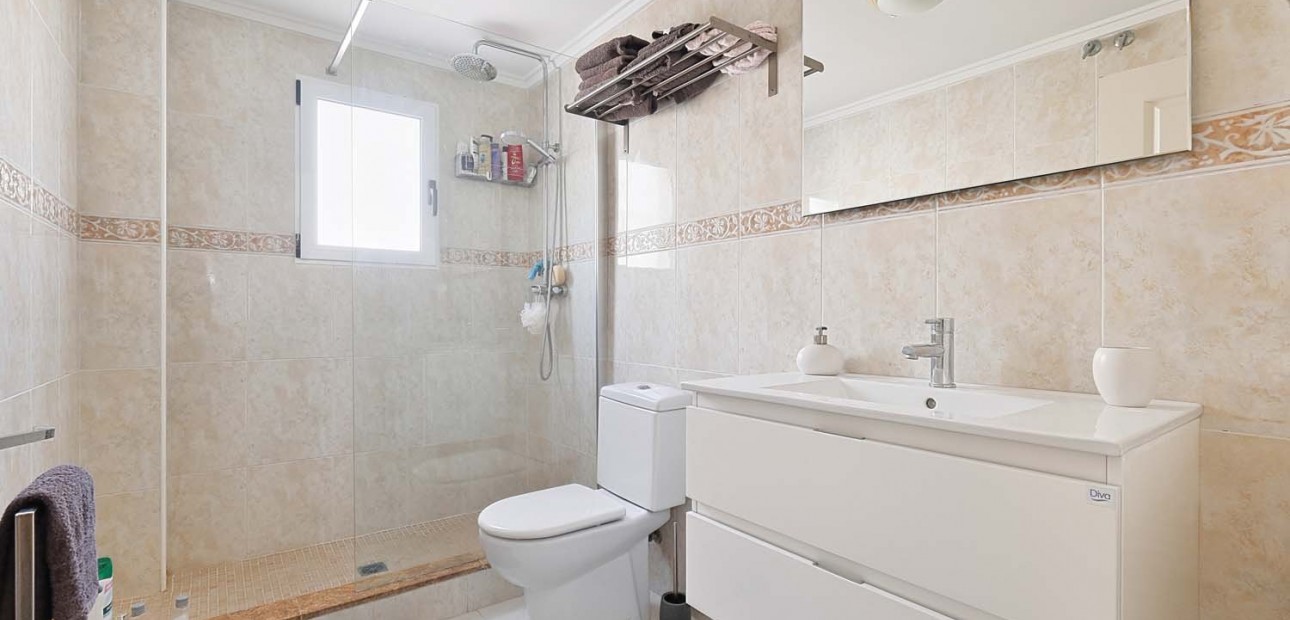 Herverkoop - Detached Villa -
Pinar de Campoverde - Pinar de Campoverde - Village