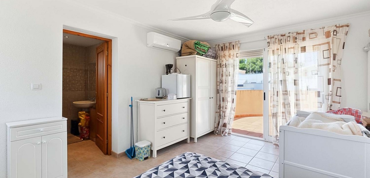 Herverkoop - Detached Villa -
Pinar de Campoverde - Pinar de Campoverde - Village