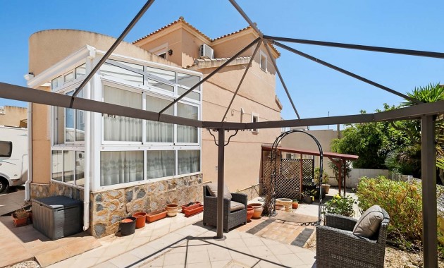 Herverkoop - Detached Villa -
Pinar de Campoverde - Pinar de Campoverde - Village