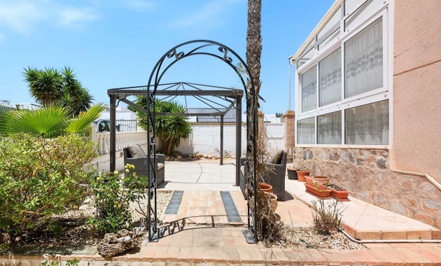 Herverkoop - Detached Villa -
Pinar de Campoverde - Pinar de Campoverde - Village