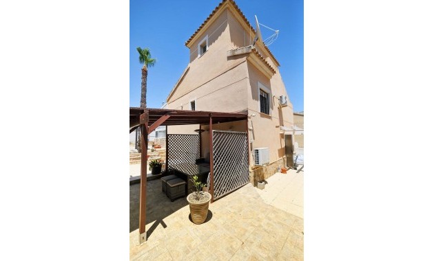 Herverkoop - Detached Villa -
Pinar de Campoverde - Pinar de Campoverde - Village