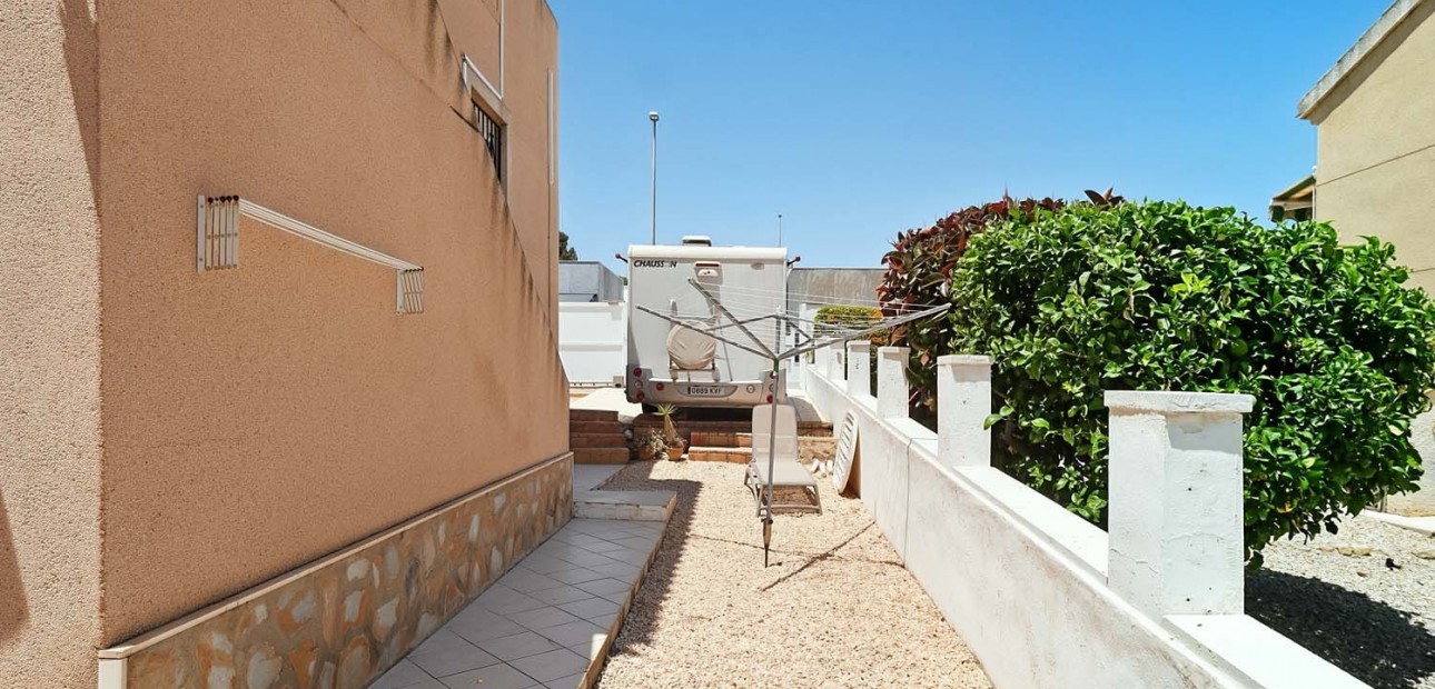 Herverkoop - Detached Villa -
Pinar de Campoverde - Pinar de Campoverde - Village