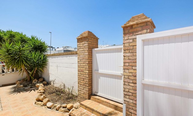 Herverkoop - Detached Villa -
Pinar de Campoverde - Pinar de Campoverde - Village