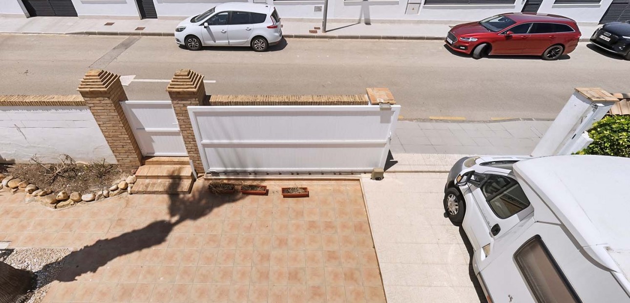 Herverkoop - Detached Villa -
Pinar de Campoverde - Pinar de Campoverde - Village