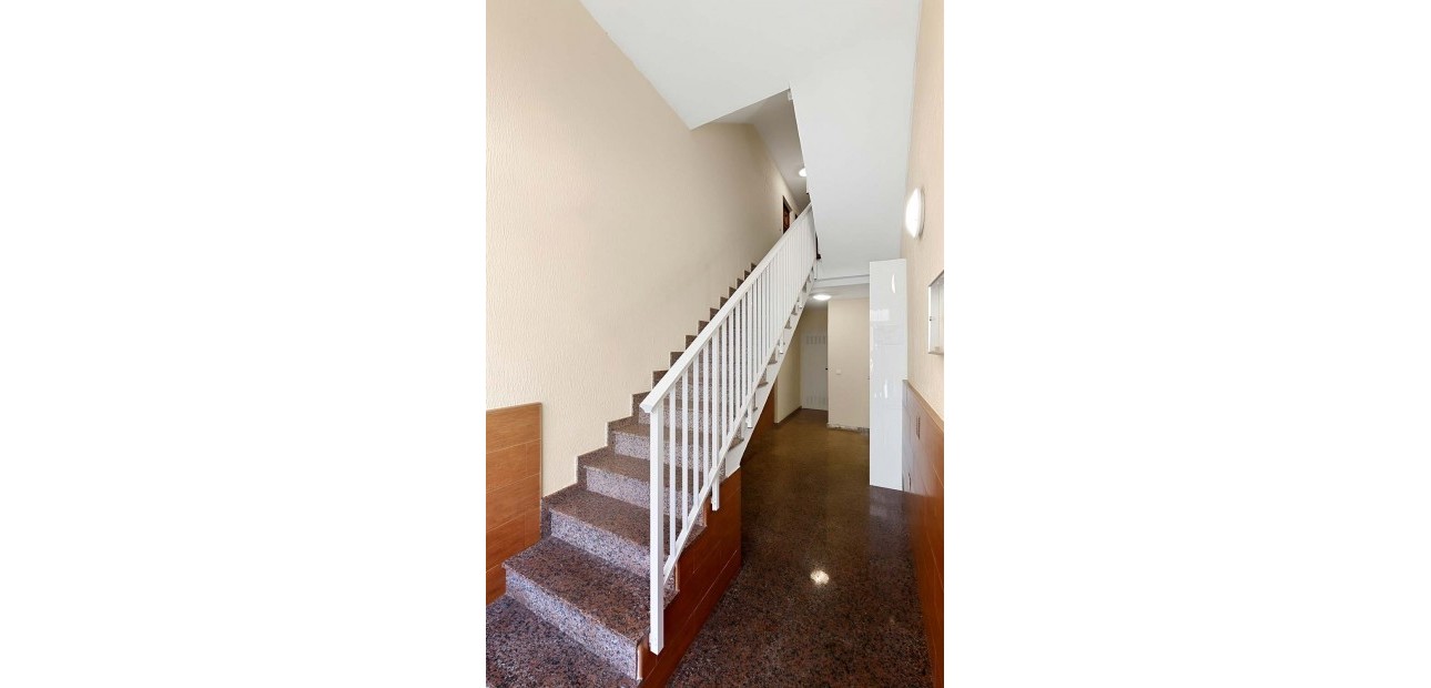 Herverkoop - Appartement / flat -
Torrevieja - Torre La Mata