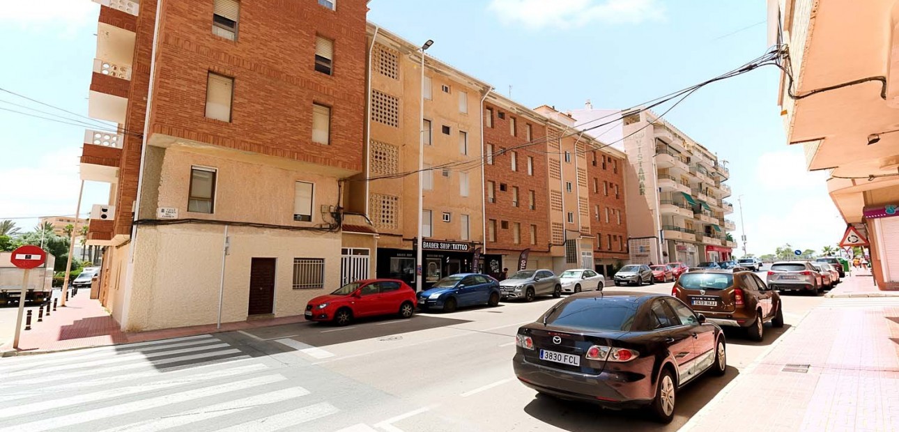 Herverkoop - Appartement / flat -
Torrevieja - Torre La Mata