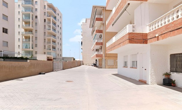 Herverkoop - Appartement / flat -
Torrevieja - Torre La Mata