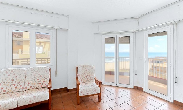 Herverkoop - Appartement / flat -
Torrevieja - Torre La Mata