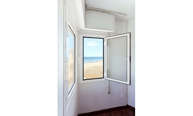 Herverkoop - Appartement / flat -
Torrevieja - Torre La Mata