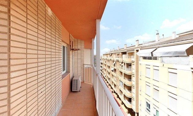 Herverkoop - Appartement / flat -
Torrevieja - Torre La Mata