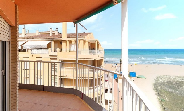 Herverkoop - Appartement / flat -
Torrevieja - Torre La Mata