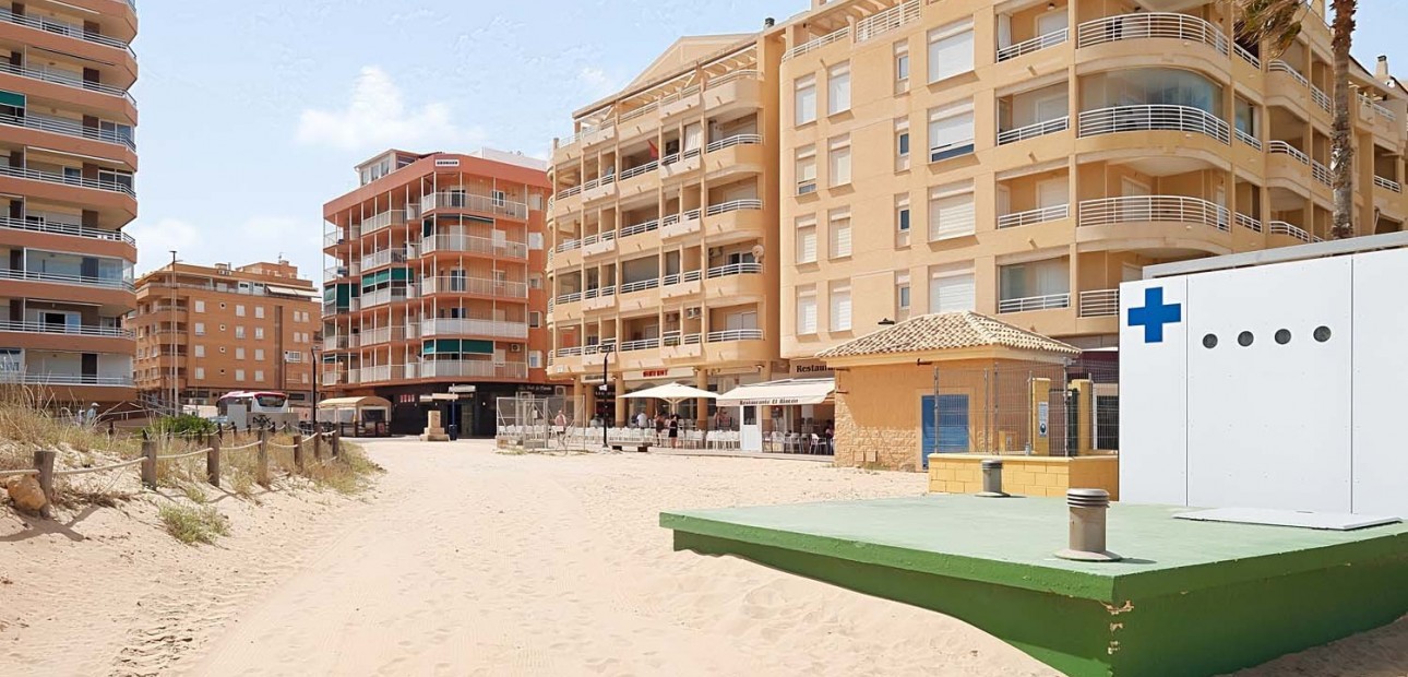 Herverkoop - Appartement / flat -
Torrevieja - Torre La Mata