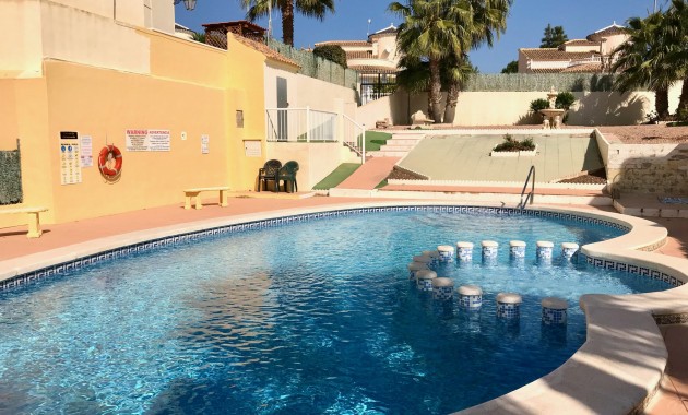 Herverkoop - Herenhuis -
Pinar de Campoverde - Pinar de Campoverde - Village