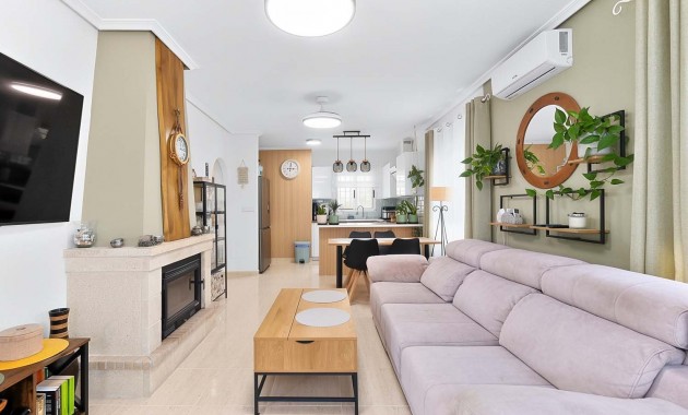 Herverkoop - Detached Villa -
Pinar de Campoverde - Pinar de Campoverde - Village