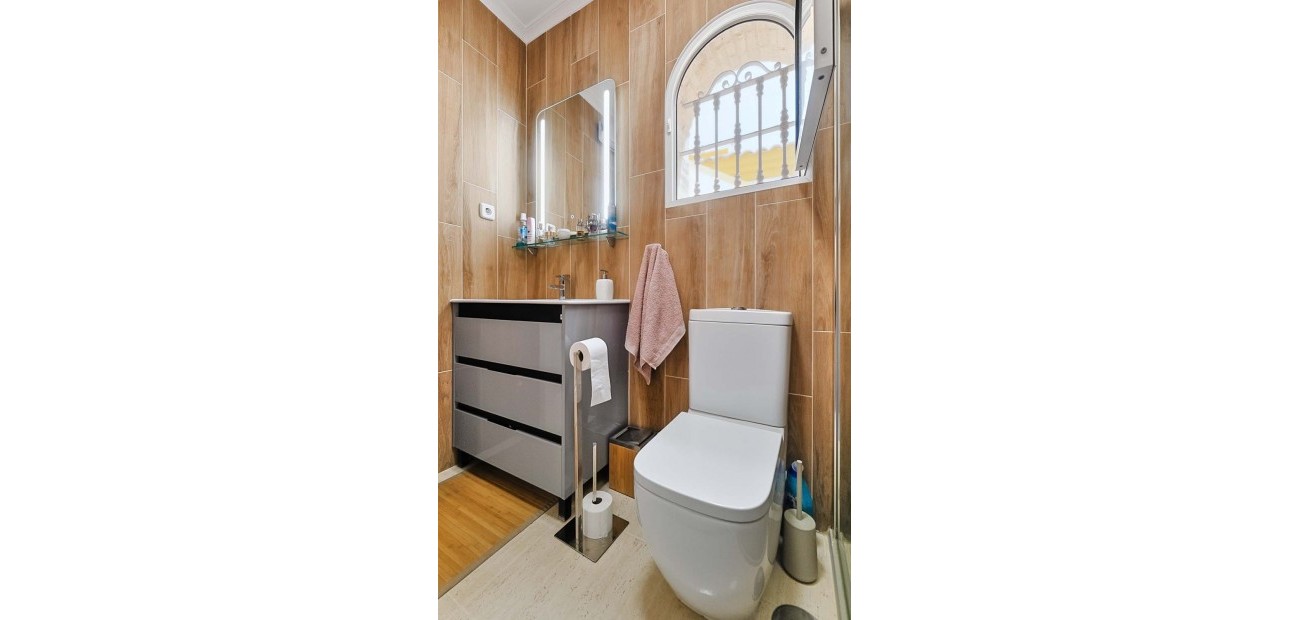 Herverkoop - Detached Villa -
Pinar de Campoverde - Pinar de Campoverde - Village
