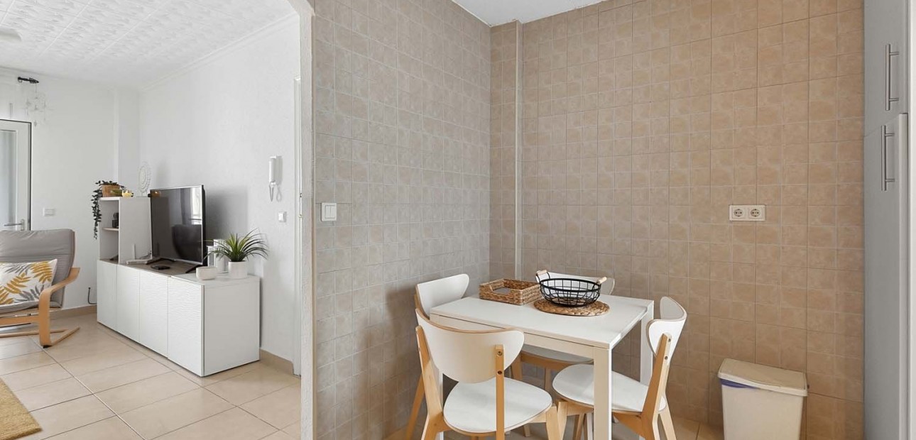 Herverkoop - Appartement / flat -
Lo Pagan - Lo Pagan - Town