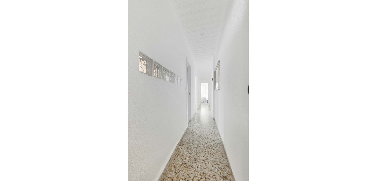 Herverkoop - Appartement / flat -
Lo Pagan - Lo Pagan - Town