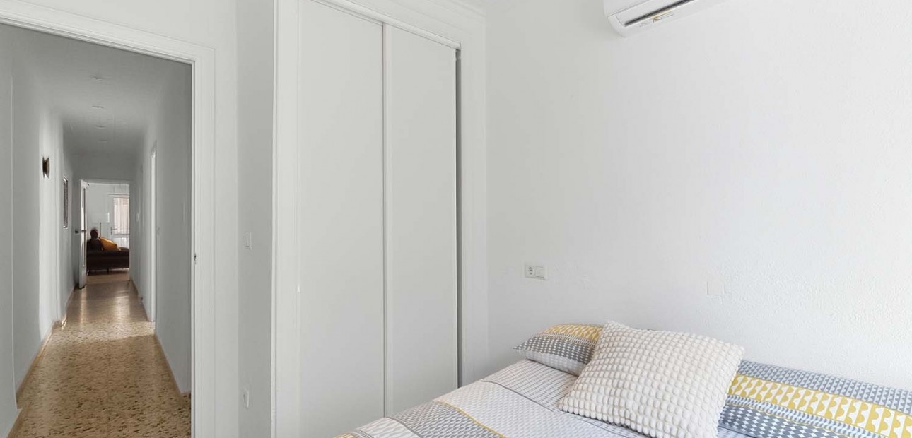 Herverkoop - Appartement / flat -
Lo Pagan - Lo Pagan - Town