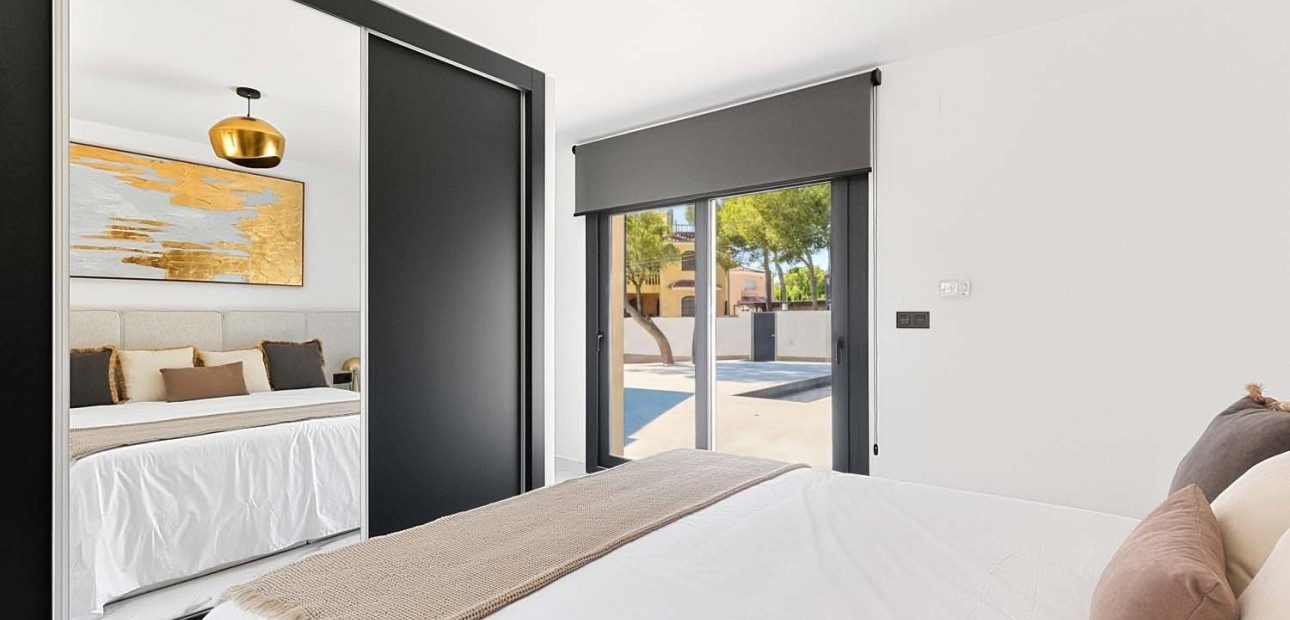 Herverkoop - Detached Villa -
Pinar de Campoverde - Pinar de Campoverde - Village