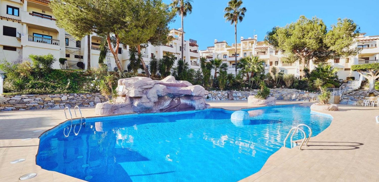 Herverkoop - Herenhuis -
Orihuela Costa - Las Ramblas