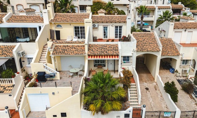 Herverkoop - Herenhuis -
Orihuela Costa - Las Ramblas