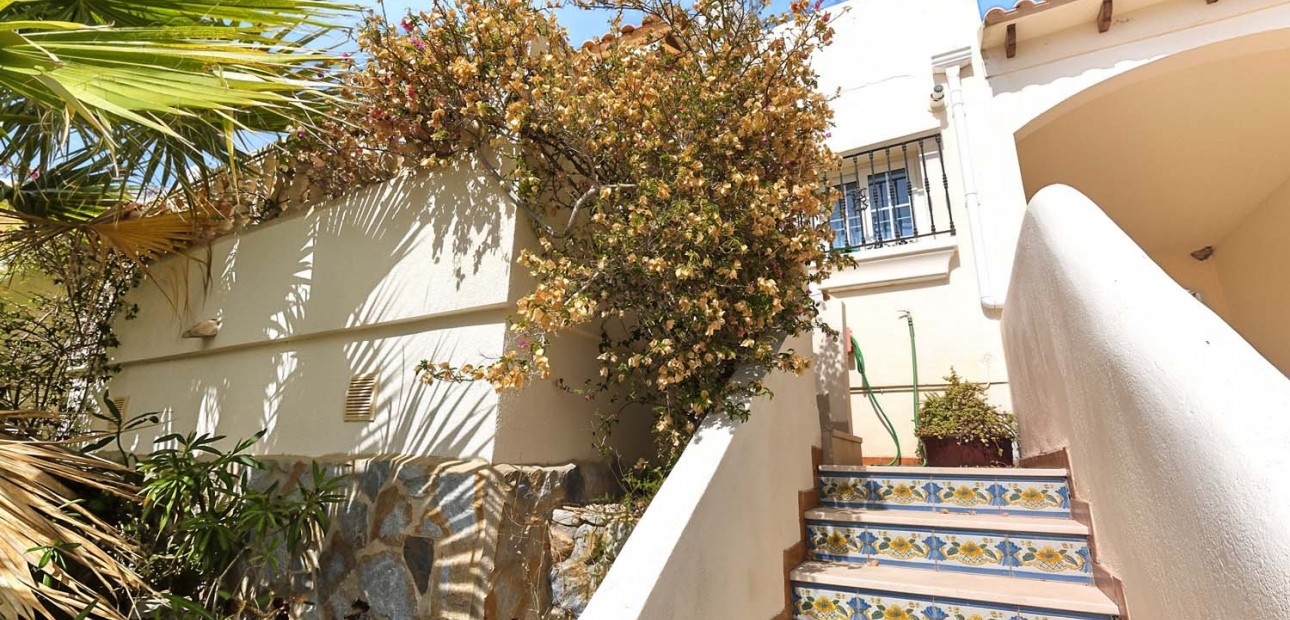Herverkoop - Herenhuis -
Orihuela Costa - Las Ramblas