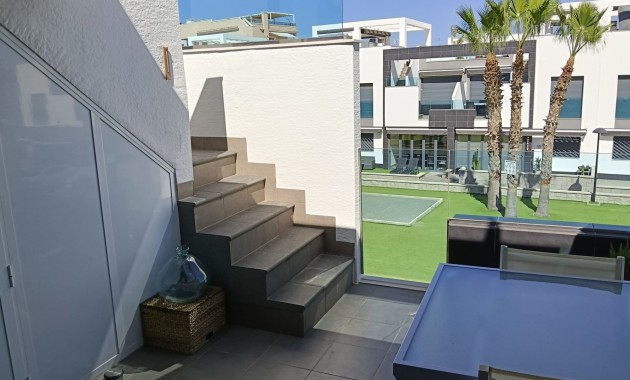 Herverkoop - Appartement / flat -
Orihuela Costa - Punta Prima
