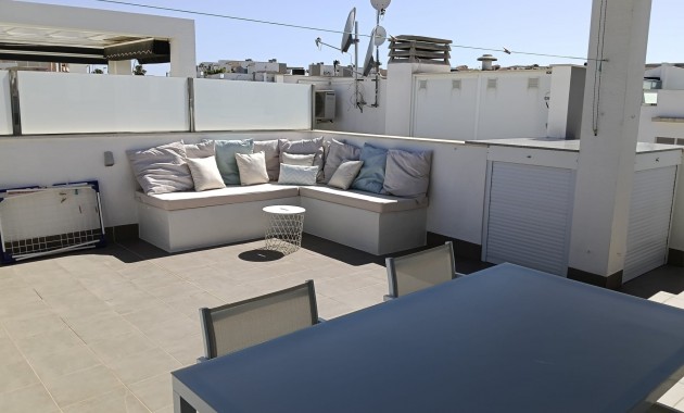 Herverkoop - Appartement / flat -
Orihuela Costa - Punta Prima