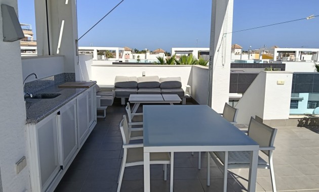 Herverkoop - Appartement / flat -
Orihuela Costa - Punta Prima