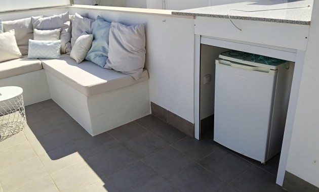 Herverkoop - Appartement / flat -
Orihuela Costa - Punta Prima
