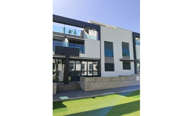 Herverkoop - Appartement / flat -
Orihuela Costa - Punta Prima