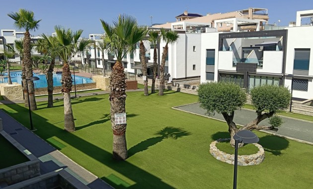 Herverkoop - Appartement / flat -
Orihuela Costa - Punta Prima