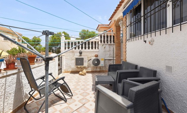 Herverkoop - Bungalow -
Pinar de Campoverde - Pinar de Campoverde - Village