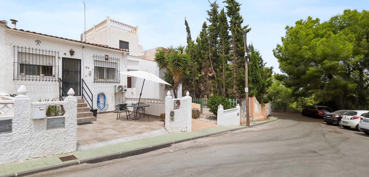 Herverkoop - Bungalow -
Pinar de Campoverde - Pinar de Campoverde - Village