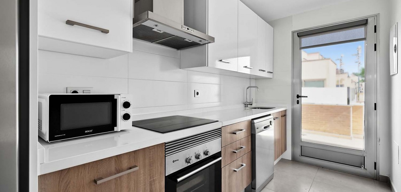 Herverkoop - Appartement / flat -
Torre de La Horadada - Torre de La Horadada - Town