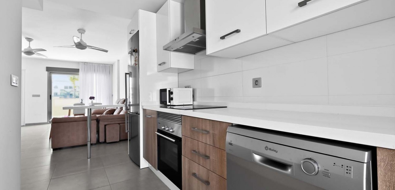 Herverkoop - Appartement / flat -
Torre de La Horadada - Torre de La Horadada - Town
