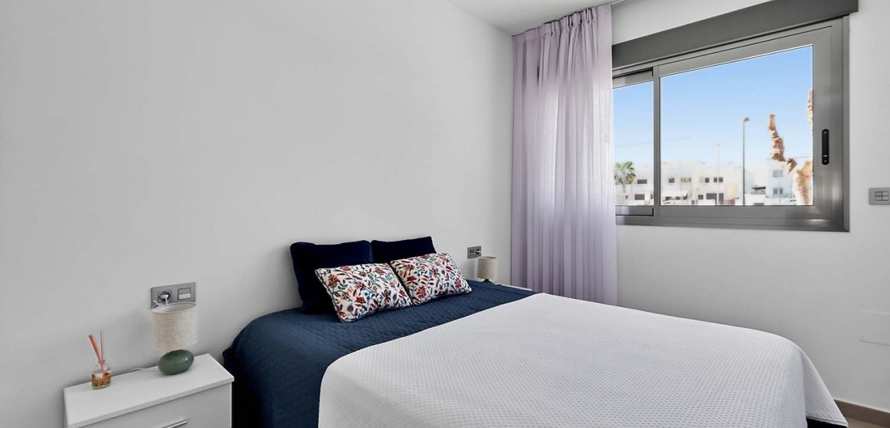 Herverkoop - Appartement / flat -
Torre de La Horadada - Torre de La Horadada - Town