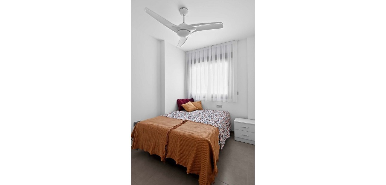 Herverkoop - Appartement / flat -
Torre de La Horadada - Torre de La Horadada - Town