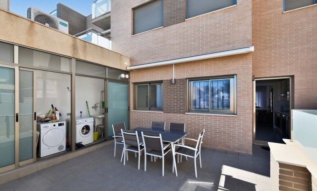 Herverkoop - Appartement / flat -
Torre de La Horadada - Torre de La Horadada - Town