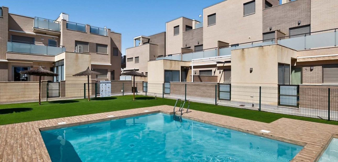 Herverkoop - Appartement / flat -
Torre de La Horadada - Torre de La Horadada - Town