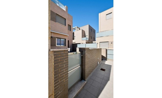 Herverkoop - Appartement / flat -
Torre de La Horadada - Torre de La Horadada - Town