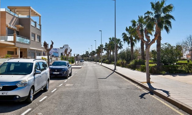 Herverkoop - Appartement / flat -
Torre de La Horadada - Torre de La Horadada - Town