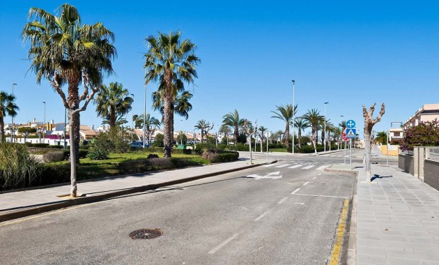 Herverkoop - Appartement / flat -
Torre de La Horadada - Torre de La Horadada - Town