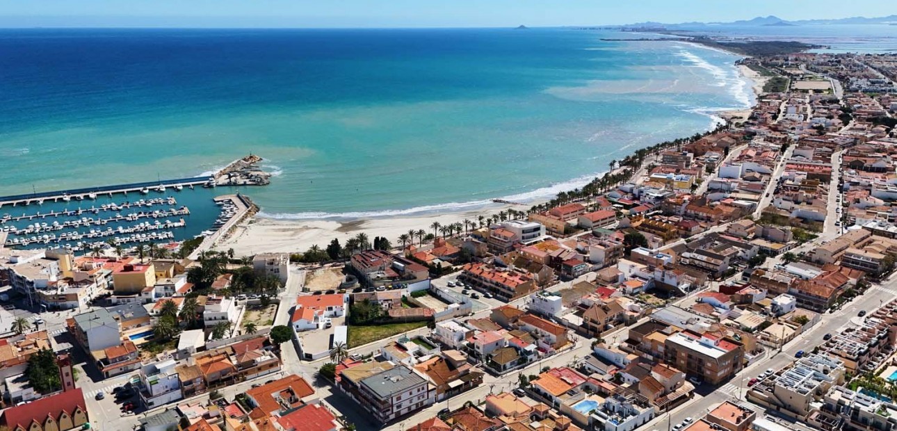Herverkoop - Appartement / flat -
Torre de La Horadada - Torre de La Horadada - Town