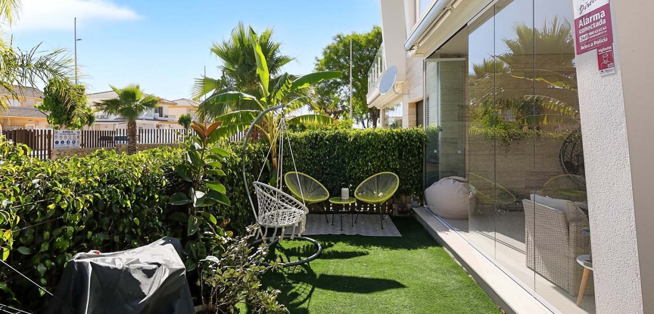 Herverkoop - Appartement / flat -
Pilar de La Horadada - El Mojón