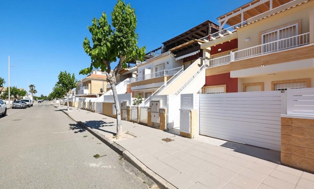 Herverkoop - Appartement / flat -
Pilar de La Horadada - El Mojón